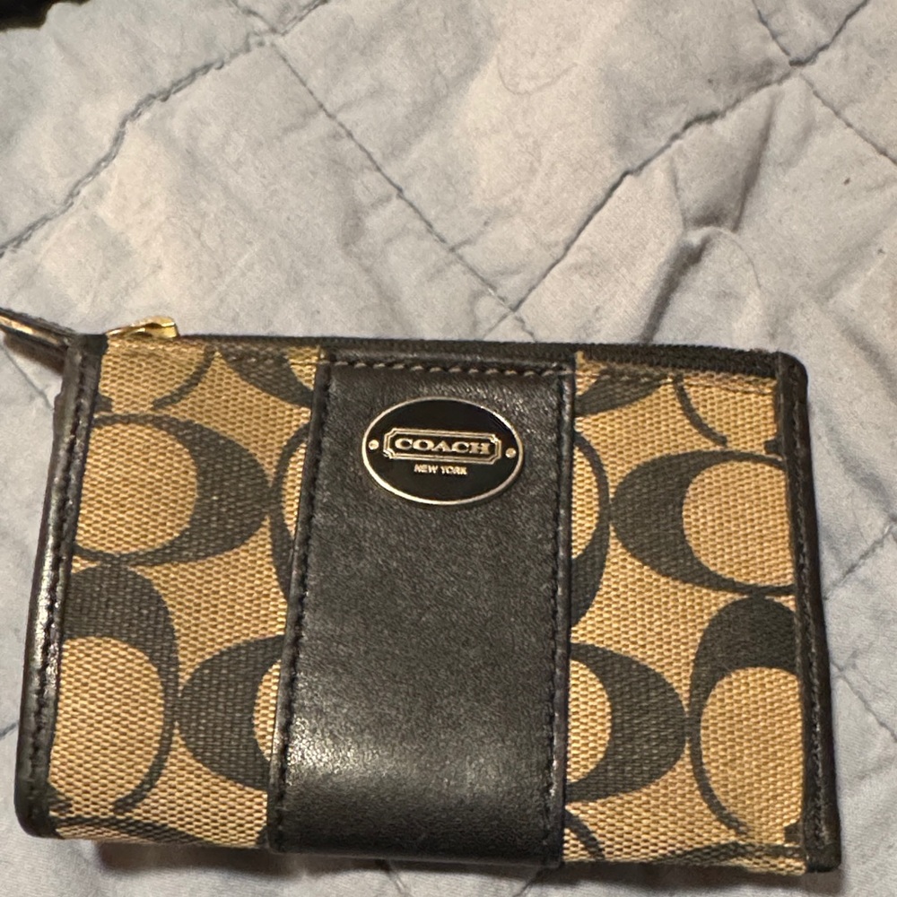 Coach Black and Brown Card Holder
